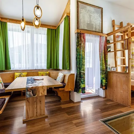 Pferdeblick Huette Auf Der Rodeoranc Holiday home